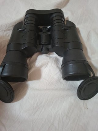 Binoculares negros