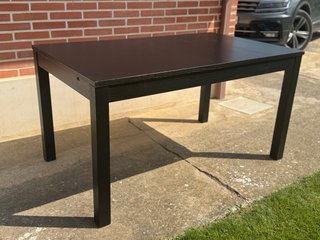 Mesa extensible Bjursta Ikea negra