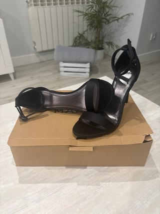 Zapatos de tacón Mango negros