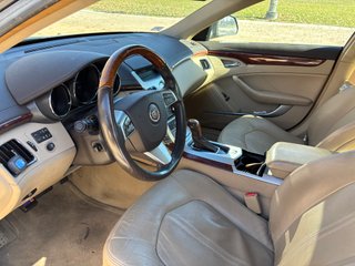 Cadillac CTS 2011
