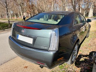 Cadillac CTS 2011