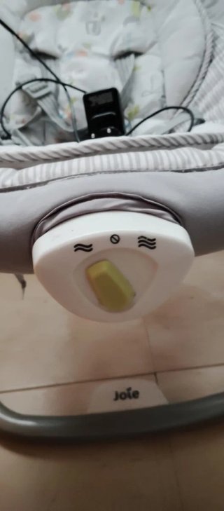 Mecedora para bebés Joie