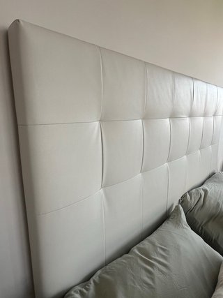 Cabecero de cama blanco roto polipiel