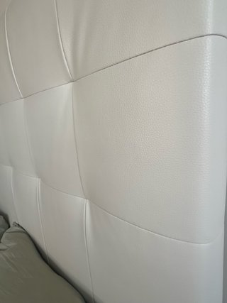 Cabecero de cama blanco roto polipiel