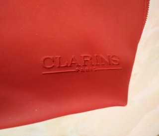 Conjunto Bolso y Neceser Clarins Rojo