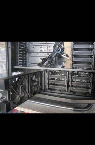 vendo case coolermaster cosmos II
