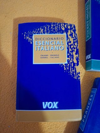 Diccionarios italiano, inglés y francés