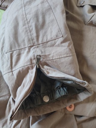 Chaqueta Chevignon color beige. Talla L
