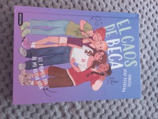 Libro + marcapáginas artesanal incluido