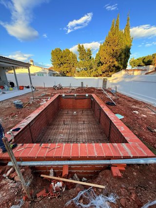 Construcción y reforma de piscinas