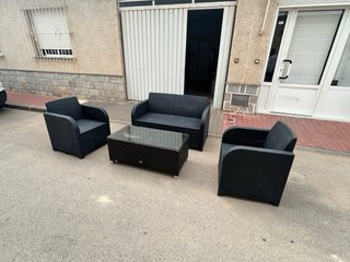 Conjunto terraza ratán negro 2 sillones y sofá