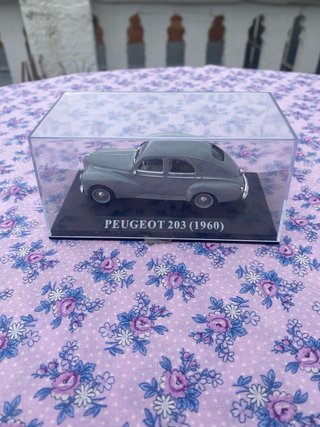 Coche Peugeot 203 (1960) Escala 1:43
