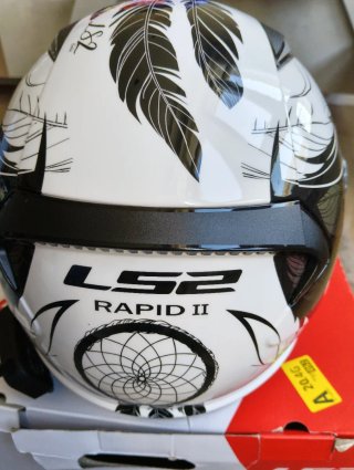 Casco LS2 Blanco con Diseño.