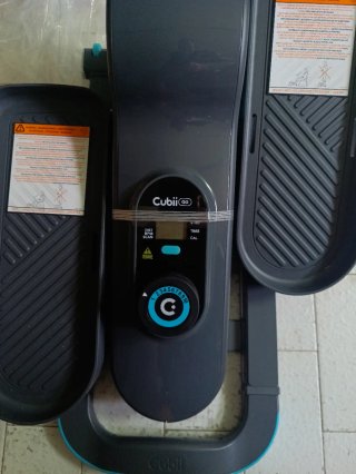 Cubii Go Elíptica Compacta para Entrenar Sentado