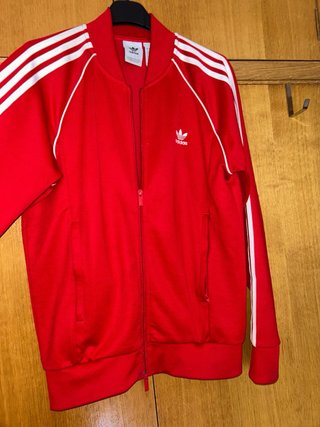 Chaqueta deportiva Adidas Originals roja