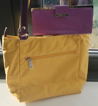 Bolso Lancaster y Cartera Bimba y Lola