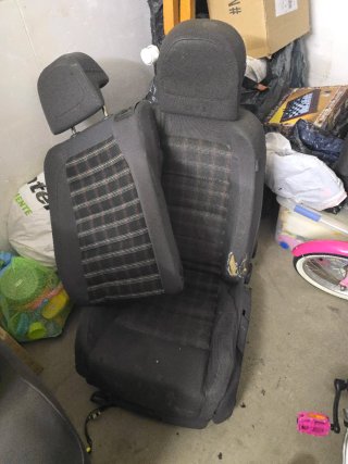 Asientos golf gti v delanteros i traseros