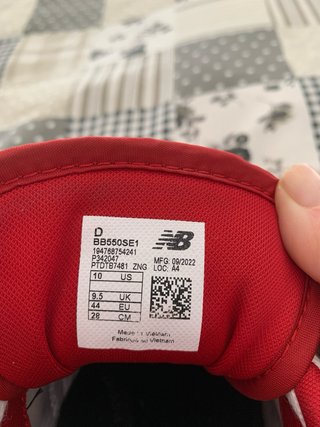 New Balance 550 Scarpe Rosse e Bianche