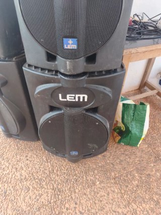 Equipo autoamplificado Profesional LEM