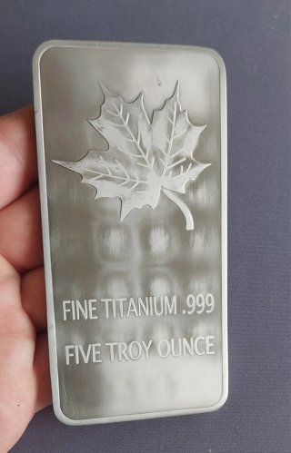 5 Onzas Titanio Canada