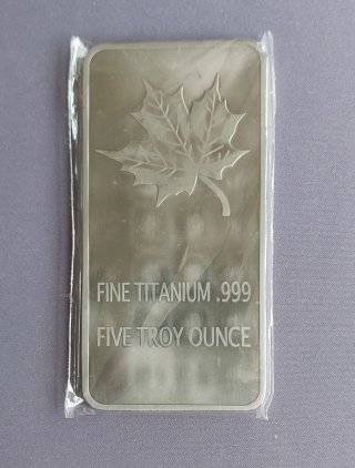 5 Onzas Titanio Canada
