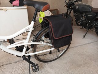 Bicicleta Paseo Blanca con Bolso