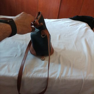 Pochette donna tracolla nera e marrone