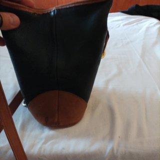 Pochette donna tracolla nera e marrone