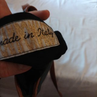 Pochette donna tracolla nera e marrone
