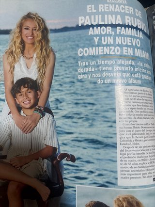 Revista Hola de agosto de 2025