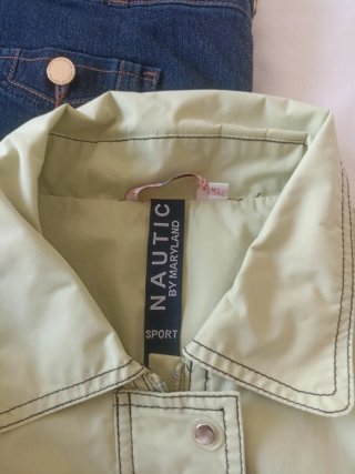 Lote de 3 pantalones y chubasquero..de mujer