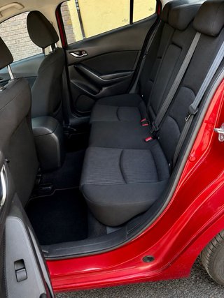 MAZDA 3 Luxury 2.2 Skyactiv-D 150cv Manual – Soul