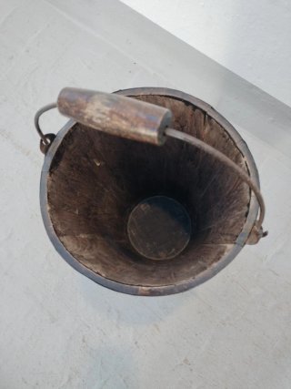 Paragüero bastonero madera asa y adornos en hierro