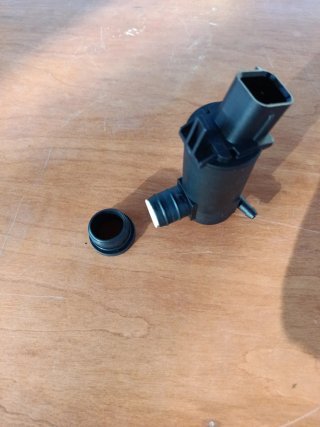 Motor agua limpiaparabrisas Kia Rio 3