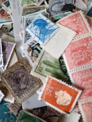 Francobolli del Mondo (Filatelia)