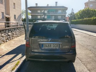 Mitsubishi Grandis 2010