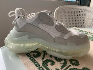 Zapatillas deportivas de un diseñador