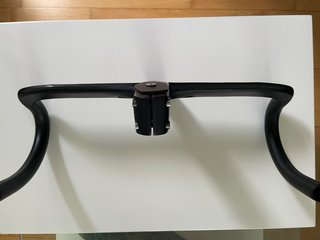 Manillar carbono integrado 405g