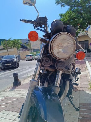 Honda 750 Seven Fifty Negra