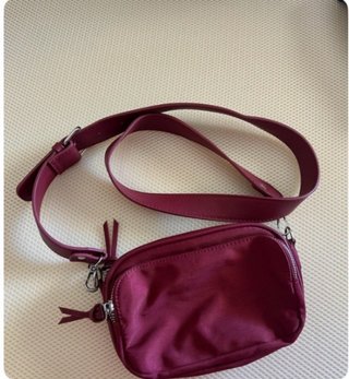 Bandolera Stradivarius Morada