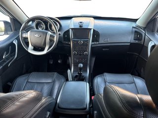 MAHINDRA XUV500 FWD 4X2 W8 7 plazas