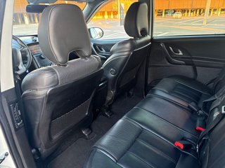 MAHINDRA XUV500 FWD 4X2 W8 7 plazas