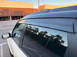 MAHINDRA XUV500 FWD 4X2 W8 7 plazas
