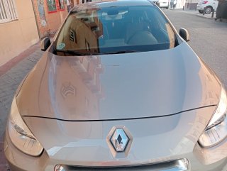 Renault Fluence 2012