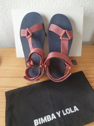 Sandalias Bimba y Lola Verano Azul y Rosa