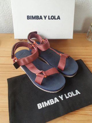 Sandalias Bimba y Lola Verano Azul y Rosa