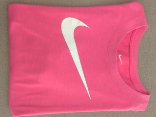 Camiseta Nike Rosa