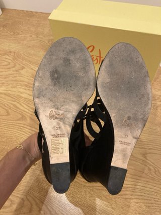 Sandalias de cuña Castañer