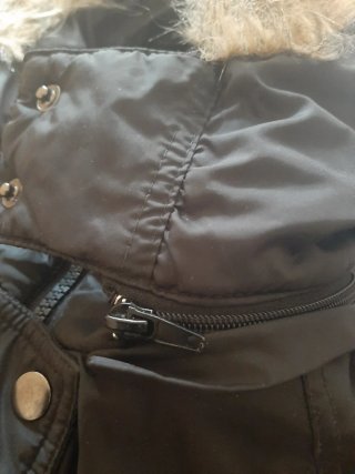 Abrigo negro largo capucha talla L Parka Chaquetón