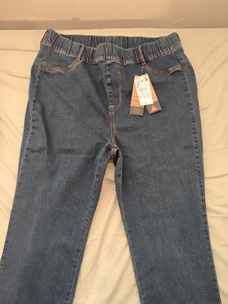 Pantalón negro de dama nuevo